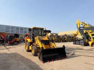 รถตักล้อยาง JCB 3CX ของแท้ใหม่ เครื่องยนต์ทรงพลัง แรงสั่นสะเทือนต่ำ รถขุดตักอเนกประสงค์ สำหรับงานโครงสร้างพื้นฐาน - Product Image 4