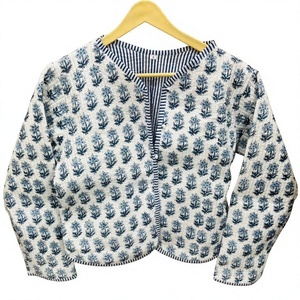 Nouvelle arrivée : veste en coton matelassée patchwork, style bohème, vestes matelassées faites à la main, cadeaux, veste à fermeture boutonnée pour femmes, cadeaux - Product Image 1