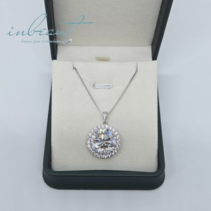 Nuevo Collar con Colgante de Plata 925 con Diamante Redondo Brillante de 10 Quilates, Color D, Moissanita, Pasa la Prueba del Diamante, Joyería para Mujer - Product Image 3