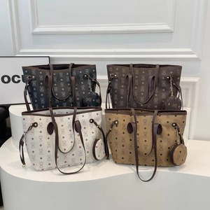 Fashion Versatile Small Bucket Bag New Printed Bear Korean Style <b>Tote</b> Bag Stylish High-End Zipper Closure Two Handles - Product Image 1