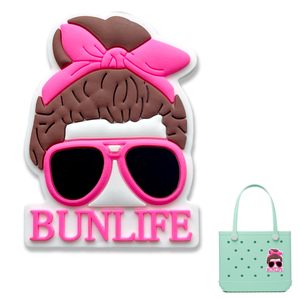 Abalorios de flores de playa Mom Life para Bogg Bag, decoración de goma para bolso, accesorios para Bogg Bag - Product Image 1