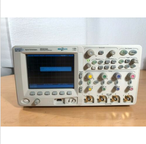 Oscilloscope à signaux mixtes Keysight MSO6104A, bande passante 1 GHz, fréquence d'échantillonnage 4 GSa/s, résolution 4 bits - Product Image 1