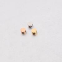 Perles d'espacement rondes plates en acier inoxydable plaqué or 5mm 8mm 10mm, vierges pour gravure de logo personnalisé, pour la fabrication de bijoux DIY et bracelets