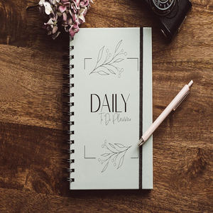 Carnet <span class=keywords><strong>de</strong></span> planification quotidienne A5 non daté à spirale – Fournitures scolaires et <span class=keywords><strong>de</strong></span> bureau – Organise les tâches – Améliore la productivité au travail – <span class=keywords><strong>Liste</strong></span> <span class=keywords><strong>de</strong></span> tâches - Product Image 5