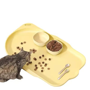 Grande gamelle spéciale en plastique pour animaux de compagnie, imperméable et antidérapante, avec tapis de repas à motif uni pour chiens et chats - Product Image 1
