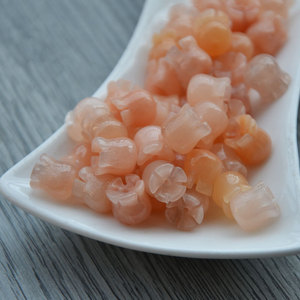 Perles en pierre naturelle d'aventurine sculptées en forme de bourgeon de muguet, 8x10mm, pour la fabrication de bijoux, accessoires de bricolage, vente en gros - Product Image 3
