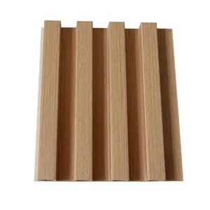 Panneau de décoration de luxe durable et imperméable Papier peint à grain de bois Panneaux de clôture de décoration intérieure 3D PVC personnalisé