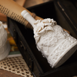 2025 Vintage elegante campana de mano de cerámica ecológica estilo Rococó Francés decoración del hogar para restaurante Bar mostrador <span class=keywords><strong>Café</strong></span> llamada de mesa - Product Image 3