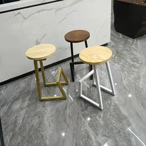 Bon <span class=keywords><strong>prix</strong></span> fer or haut pied tabouret <span class=keywords><strong>de</strong></span> Bar café chaise ronde cuisine salle à manger chaise tabouret <span class=keywords><strong>de</strong></span> Bar en métal - Product Image 5