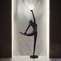 Haute qualité LED ascenseur boule lampadaire créatif résine Sculpture pour hôtel salon ou hall exposition corps ornements