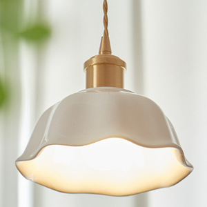 โคมไฟเซรามิกสไตล์นอร์ดิกวินเทจ แบบสามหัว สไตล์เรโทรญี่ปุ่น สำหรับบาร์/โต๊ะอาหาร ห้องนอน/ข้างเตียง ใช้ไฟ AC - Product Image 6