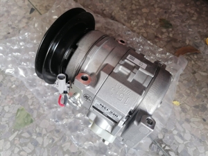 อะไหล่เครื่องจักรอุตสาหกรรมยี่ห้อ LGMC รุ่น 46C0752 คอมเพรสเซอร์ Denso สำหรับชุดอะไหล่เครื่องจักรก่อสร้างครบชุด - Product Image 6