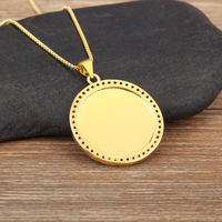 QIKU haute qualité forme ronde Saint Benoît exorcisme Plaque cuivre CZ pendentif collier femmes hommes Style religieux bijoux cadeau