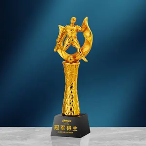 Yiwu koleksi profesional trofi Olahraga penghargaan disesuaikan pemenang produk grosir trofi sepak bola manufaktur