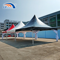 Tente à cadre en aluminium 20x20ft Easy up High Peak avec couverture de toit rouge noir blanc pour la location d'événements au Ghana