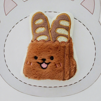 En gros, Pendentifs en peluche originaux en forme de nourriture de dessin animé, Porte-clés en peluche en forme de baguette, pain, croissant, biscuit, Cadeau pour enfants