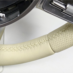 Volante in Pelle con Pulsanti Multifunzione per <span class=keywords><strong>Mercedes</strong></span> <span class=keywords><strong>Serie</strong></span> A, B, <span class=keywords><strong>C</strong></span>, E, S, G, V, CLS, GLC, GLE, GLS, GLA - Product Image 5