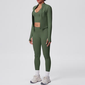 Ensemble de survêtement 5 pièces tendance pour femme, collection automne-hiver 2025, style sport et yoga, réversible, uni, respirant, grandes tailles, vente en gros - Product Image 4