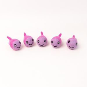Ensemble de jouets pour chat en <span class=keywords><strong>feutre</strong></span> de laine naturelle fait main, balle de jeu pour chat en laine biologique résistante aux morsures, jouet à mâcher pour animaux de compagnie pour toutes les races de chatons - Product Image 2