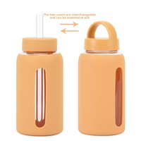 Bouteille en verre Helen 2026 nouvelle avec manchon en silicone 600 ml, double couvercle absorbant, anti-fuite, sans BPA, sans danger pour les aliments, réutilisable, avec bouchon de paille