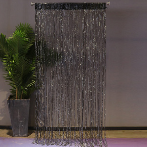 Luxuriöser silberner Quasten-Folienfransen-Vorhang 1x2M, verschlüsselter Metallic-Streamer für Hochzeitsfeier-Hintergrund & Deckendekoration - Product Image 2