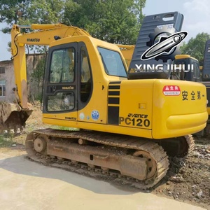 Excavatrice Komatsu 120-6 d'occasion, marque japonaise d'origine, 12 tonnes, taille moyenne, sur chenilles en caoutchouc. - Product Image 2