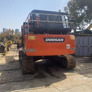 Excavatrice sur chenilles Doosan DX300 d'occasion, 30 tonnes, pelle hydraulique lourde, modèle 2020, moteur 151KW, pompe, Corée, carrière, mine - Product Image 5
