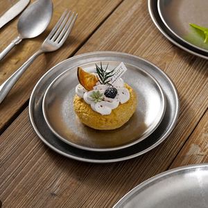 Plato Redondo de Acero Inoxidable de Estilo Retro de Alta Calidad, Plato para Postres, Buffet, Plato para Frutas y Filetes al Estilo Occidental - Product Image 2