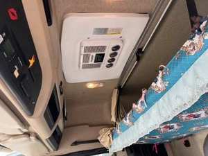 Ruedas de camión usadas 6*4, neumático de acero barato <span class=keywords><strong>para</strong></span> <span class=keywords><strong>remolque</strong></span> de <span class=keywords><strong>caballos</strong></span>, entrega rápida con motor Cummins, dirección izquierda - Product Image 2