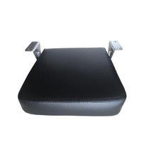 Tabouret latéral en cuir pliant à rebond automatique Chaise à rabat pour allée de train pour véhicules spéciaux Hôpital Montage mural Fabricant