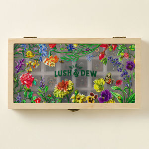 Set <span class=keywords><strong>de</strong></span> Regalo <span class=keywords><strong>de</strong></span> Banco <span class=keywords><strong>de</strong></span> Semillas <span class=keywords><strong>de</strong></span> Flores <span class=keywords><strong>Comestibles</strong></span> y Almanaque - Edición Digital Ecológica para Jardinería Moderna en el Hogar - Product Image 1