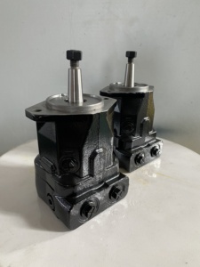 350-7075 3507075 Moteur <span class=keywords><strong>de</strong></span> <span class=keywords><strong>pompe</strong></span> à engrenages <span class=keywords><strong>hydraulique</strong></span> 350-7075 Pièces d'excavatrice 350-7075 3507075 pour chargeuse sur pneus 966 - Product Image 6