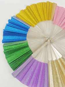 Abanico Plegable de Plástico Brillante de 23 cm con Lentejuelas, Venta al por Mayor para Festivales y Bailes de Graduación, Productos Artesanales - Product Image 4