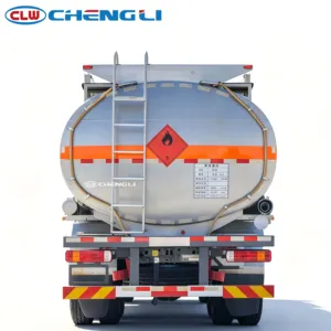 รถบรรทุกน้ำมันเชื้อเพลิง Sinotruk HOWO Tx 6X4 350 แรงม้า ยูโร 2 รถบรรทุกถังน้ำมัน Adr ขนาด 20000 ลิตร 20 ลูกบาศก์เมตร สำหรับส่งน้ำมันดีเซล - Product Image 4