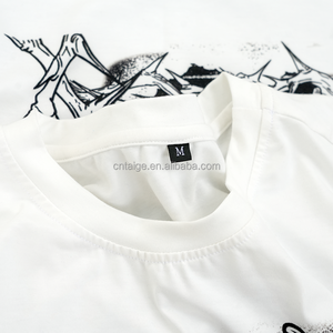 Maglietta Streetwear di Alta Qualità a Maniche Lunghe Personalizzata in Tessuto Termico con Taglio Corto e Stampa Integrale da Uomo - Product Image 4