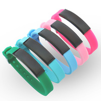 Vente directe d'usine fermoir réglable couleur mélangée bande de silicone Slimline Slide Couple Sport Bracelet