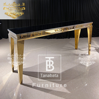 Tables hautes carrées hautes en acier inoxydable doré avec plateau en verre au design de luxe pour bars