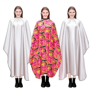 Tablier de coiffure et capes de barbier personnalisées en nylon antistatique et imperméable, confortables pour salon - Product Image 2