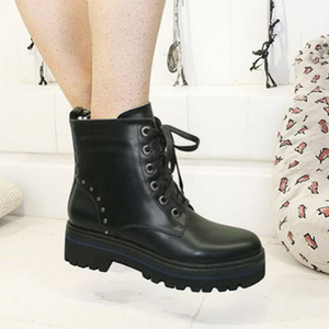 Sepatu bot sepeda motor PU wanita, sepatu bot Ankle dengan hak desain Chunky ringan datar dan bernapas untuk musim gugur dan musim dingin - Product Image 4