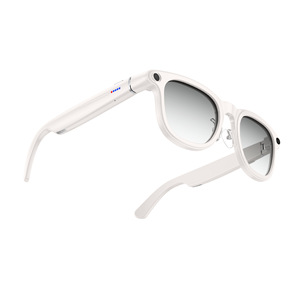 Lentes de Sol Inteligentes Unisex con Control por Aplicación, Cámara de 8MP, Traducción en Más de 20 Idiomas, Carga Inalámbrica, Micrófono para Llamadas Bluetooth - Product Image 4