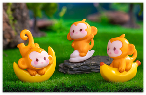 Con khỉ nhỏ dễ thương với mặt trăng chuối đào động vật bức tượng số lượng lớn động vật nhỏ bên ủng hộ mùa hè bánh Topper vườn tượng đồ chơi - Product Image 6