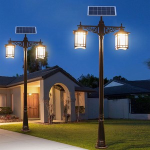 Lampadaire Solaire Extérieur LED en Fer avec Abat-jour en Verre, Blanc Chaud 2700K, IP66, Double Lampe Non Amovible, Détecteur de Mouvement, Intensité Variable - Product Image 2