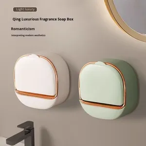 Support mural de luxe moderne en plastique haut de gamme pour savon avec égouttoir, installation sans perçage - Product Image 2