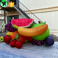 Evénement publicitaire de vacances banane gonflable personnalisée Fruit géant décoration de raisin gonflable pour Festival A10035