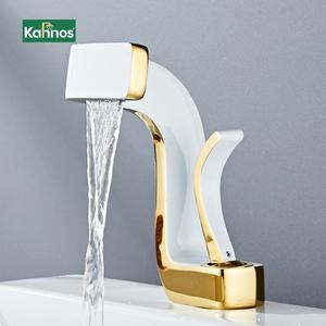 Grifo de Lavabo Contemporáneo de Latón, Cromado Pulido, Monomando, Montado en Cubierta, Agua Fría y Caliente, Ahorro de Agua, Anticorrosión - Product Image 1