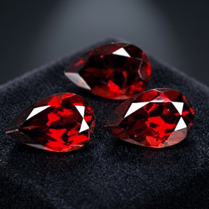 Granate Rojo Natural en Forma de Pera, Corte Cabujón, Gema Suelta, Certificado por Terceros, Venta al por Mayor Gopika Exports para Fabricación de Joyas - Product Image 2