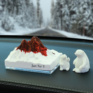 Ambientador de coche con diseño de montaña nevada, perfume de resina, decoración para la consola central, para decoración interior del coche - Product Image 1