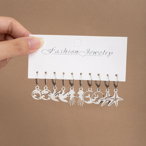 Boucles d'oreilles créoles fantaisie en alliage de zinc, thème marin, couleur argent et or - Product Image 3