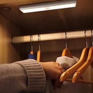 Luz LED para Gabinete de Fábrica EGH OEM ODM, Material de Aluminio y ABS con Puerto USB y Batería Recargable para Uso en Cocina - Product Image 5