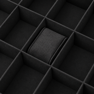 Caja de Exhibición para Relojes de Cuero PU con 15 Ranuras, Tapa de Vidrio y 15 Almohadillas, con Logotipo Personalizado, Fabricante OEM de Vietnam, Regalo Corporativo - Product Image 6